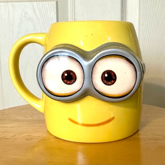 Minions Kevin Mug Despicable Me Minion Mayhem Illumination Entertainment - Picture 1 of 6
